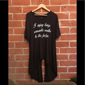 Jac Vanek tail back screened tee